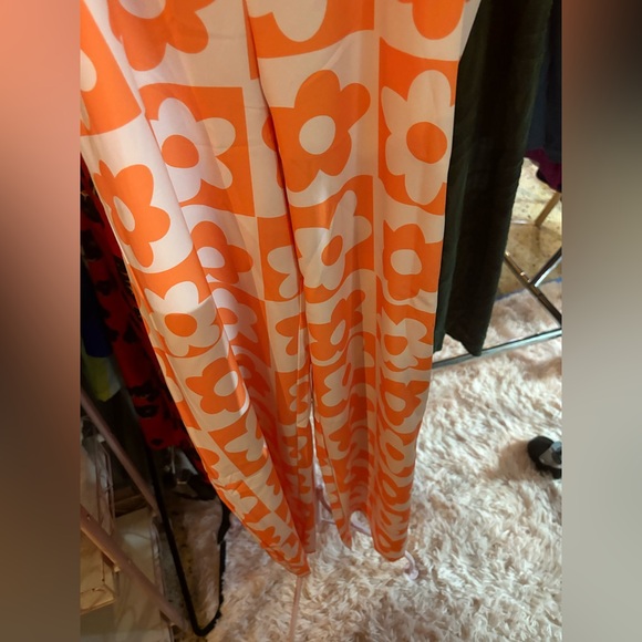 NWT Floral Orange Set. Shirt Buttons Down $ Wide Leg Pant. S, M, L, XL and XXL. - Picture 11 of 16